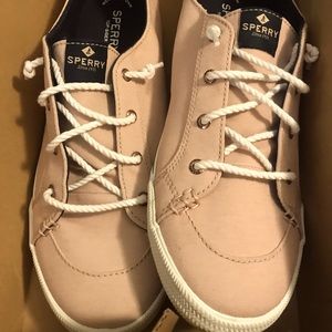 Women’s Size 11 Sperry Shoes